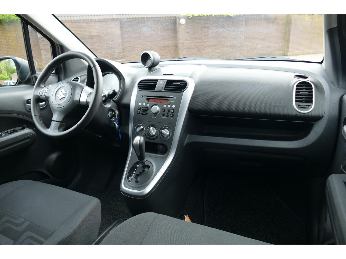 Suzuki Suzuki