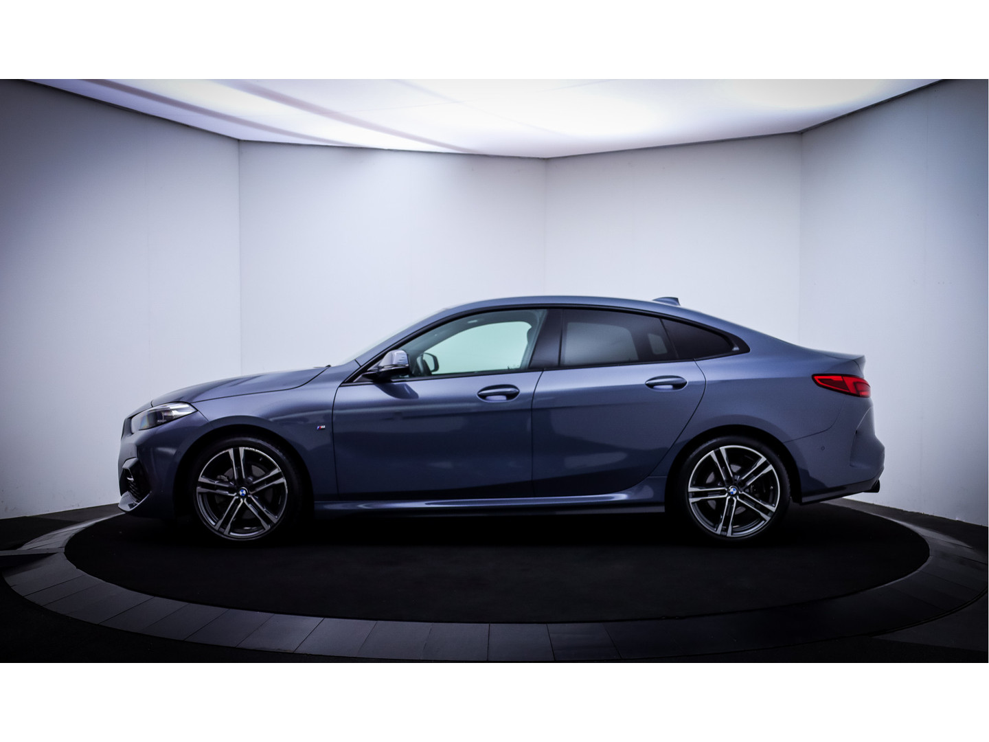 BMW BMW