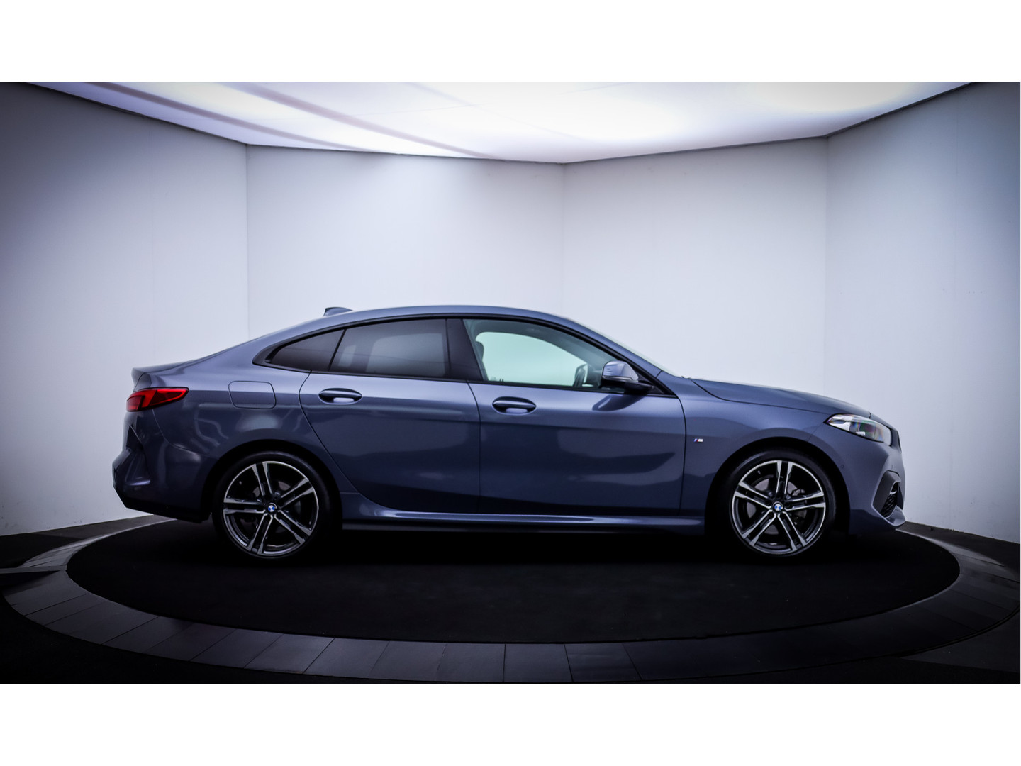 BMW BMW