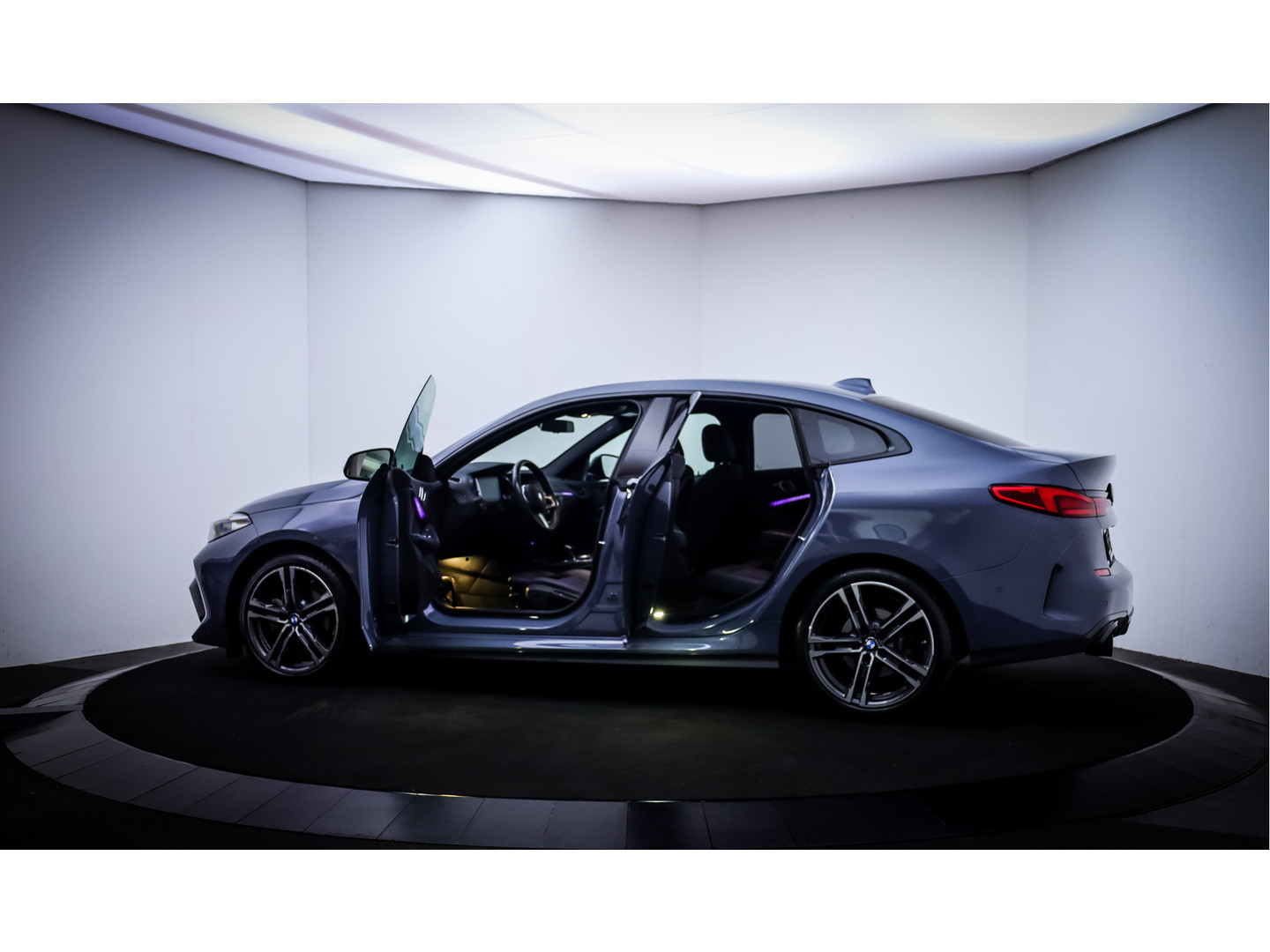 BMW BMW