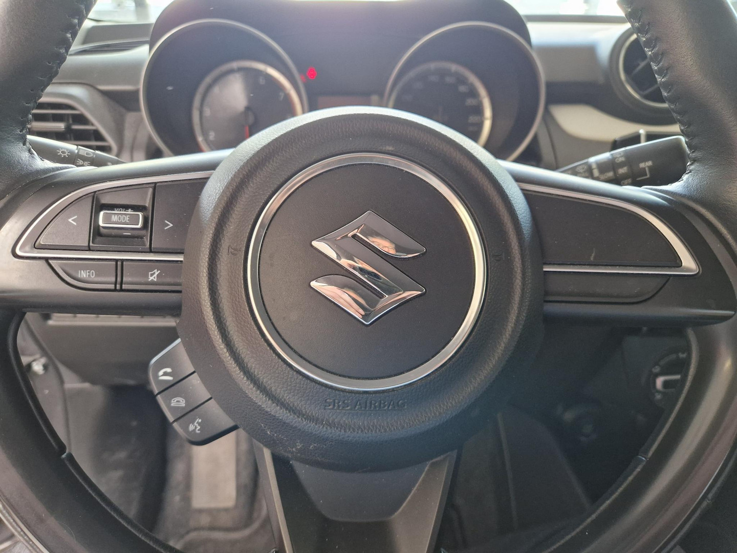 Suzuki Suzuki
