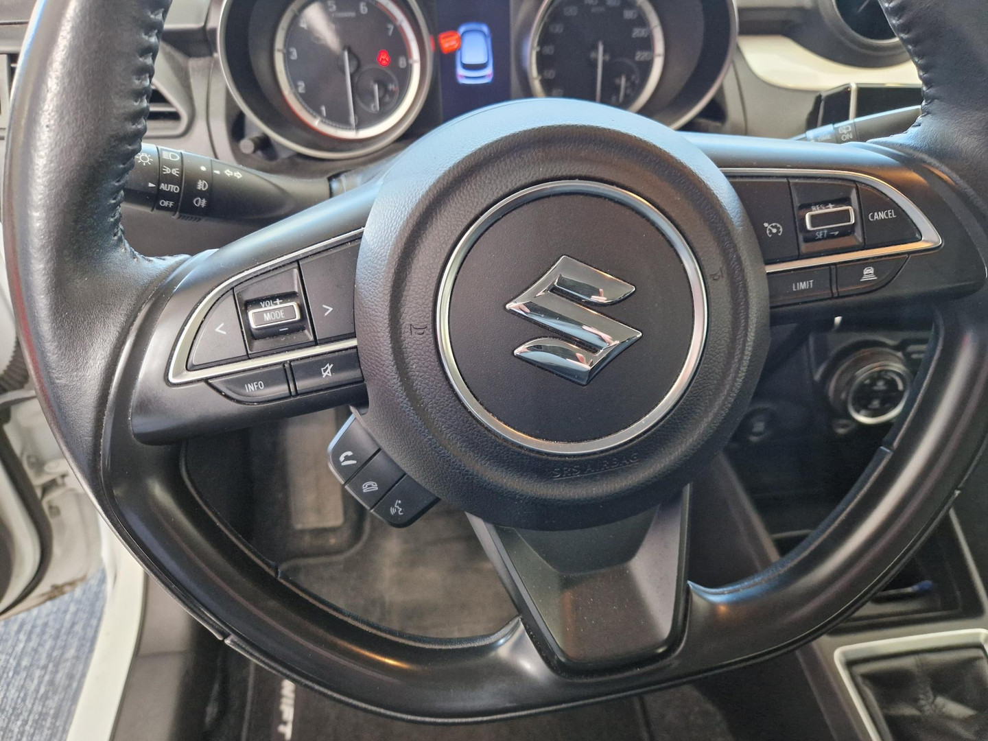 Suzuki Suzuki