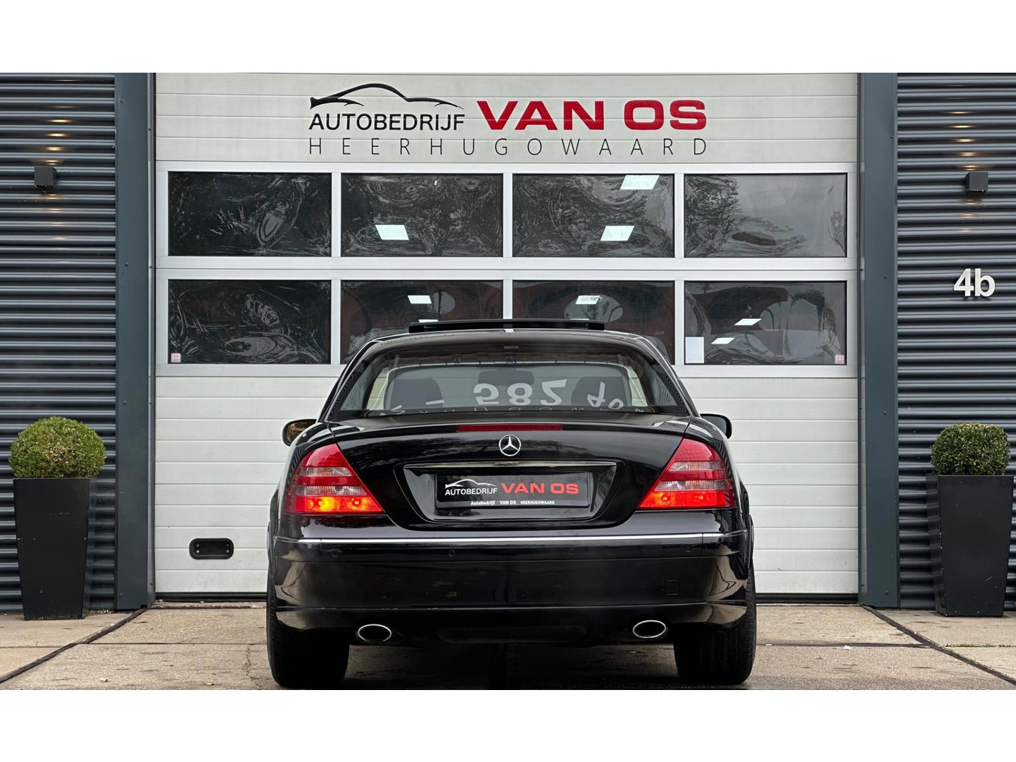 Mercedes-Benz