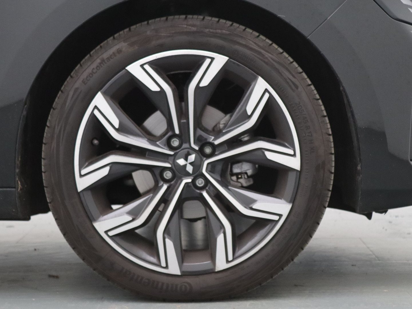 Mitsubishi Mitsubishi