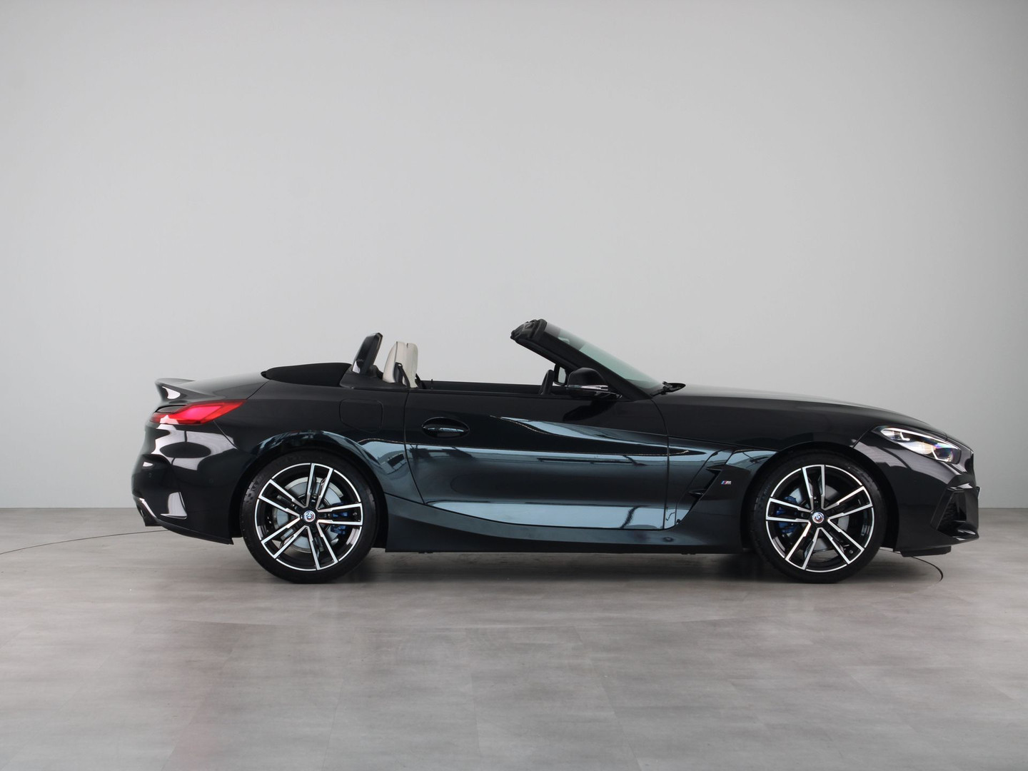 BMW BMW