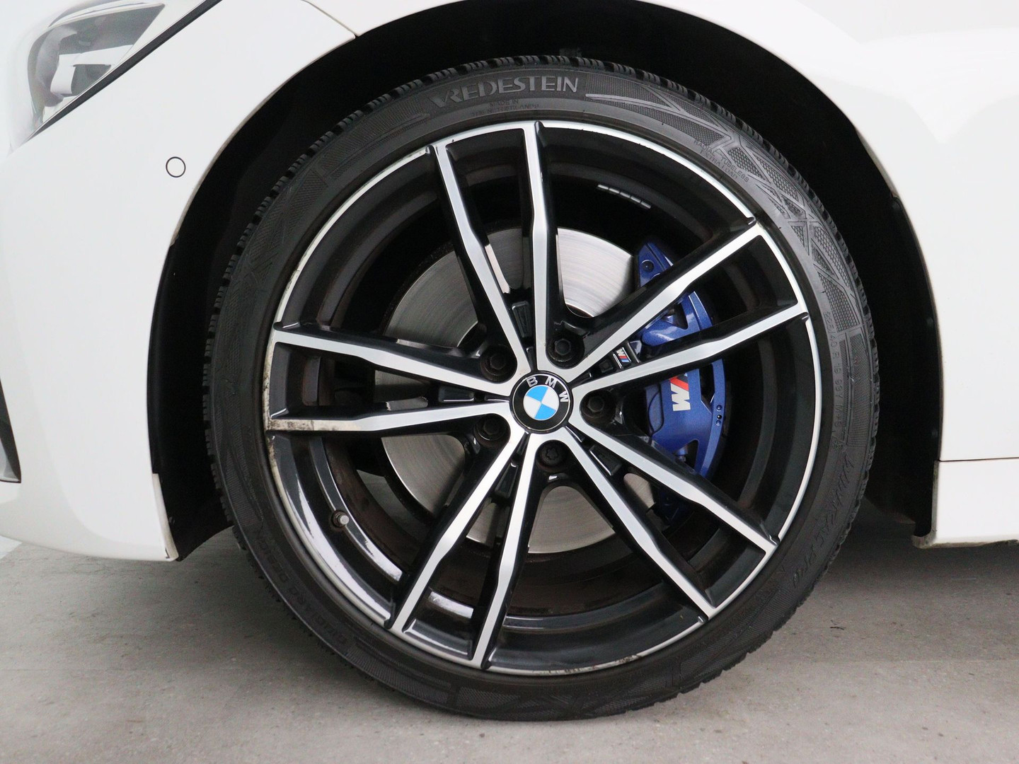 BMW BMW