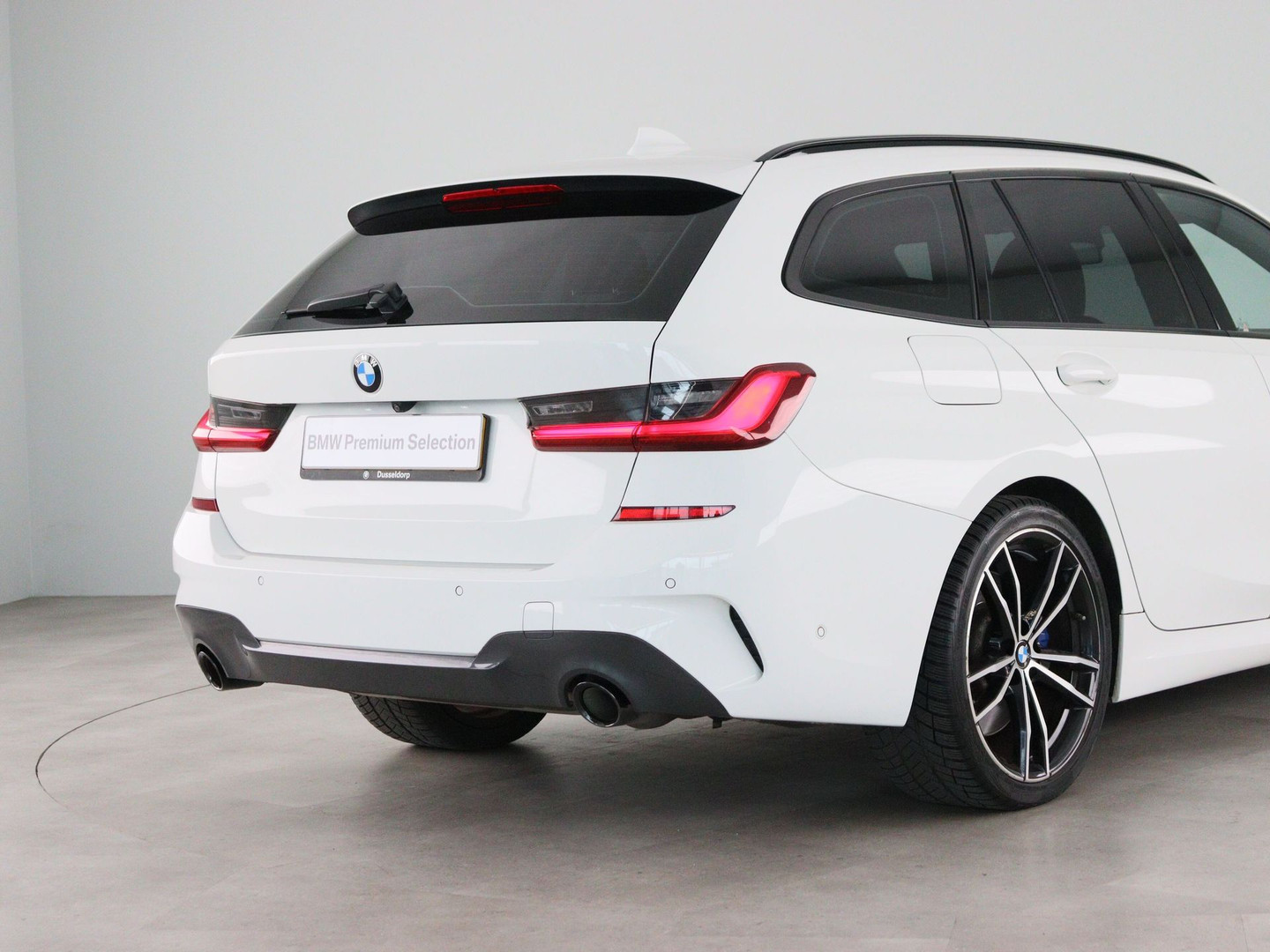 BMW BMW