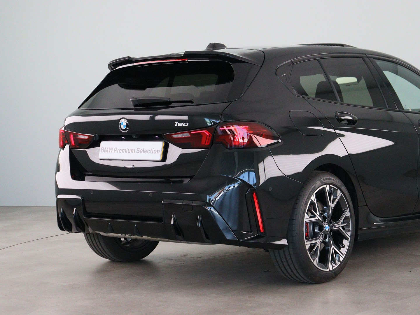 BMW BMW