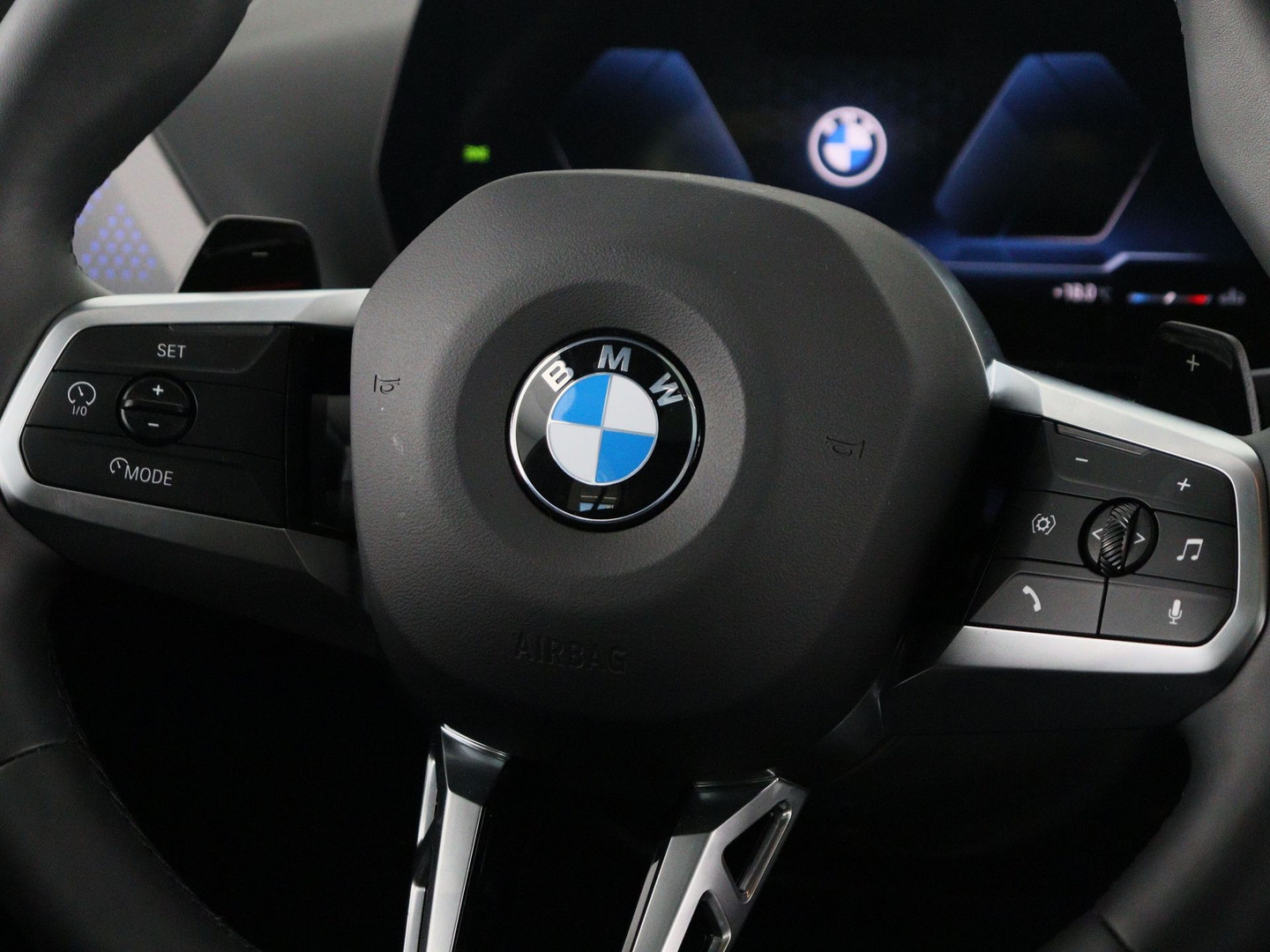 BMW BMW