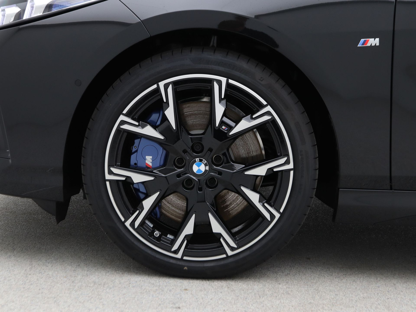 BMW BMW