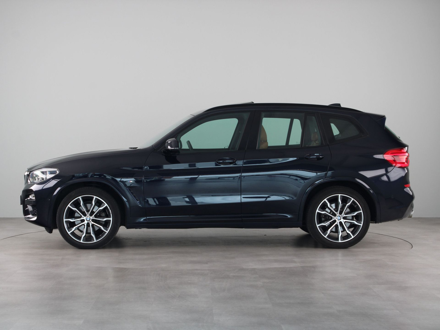 BMW BMW