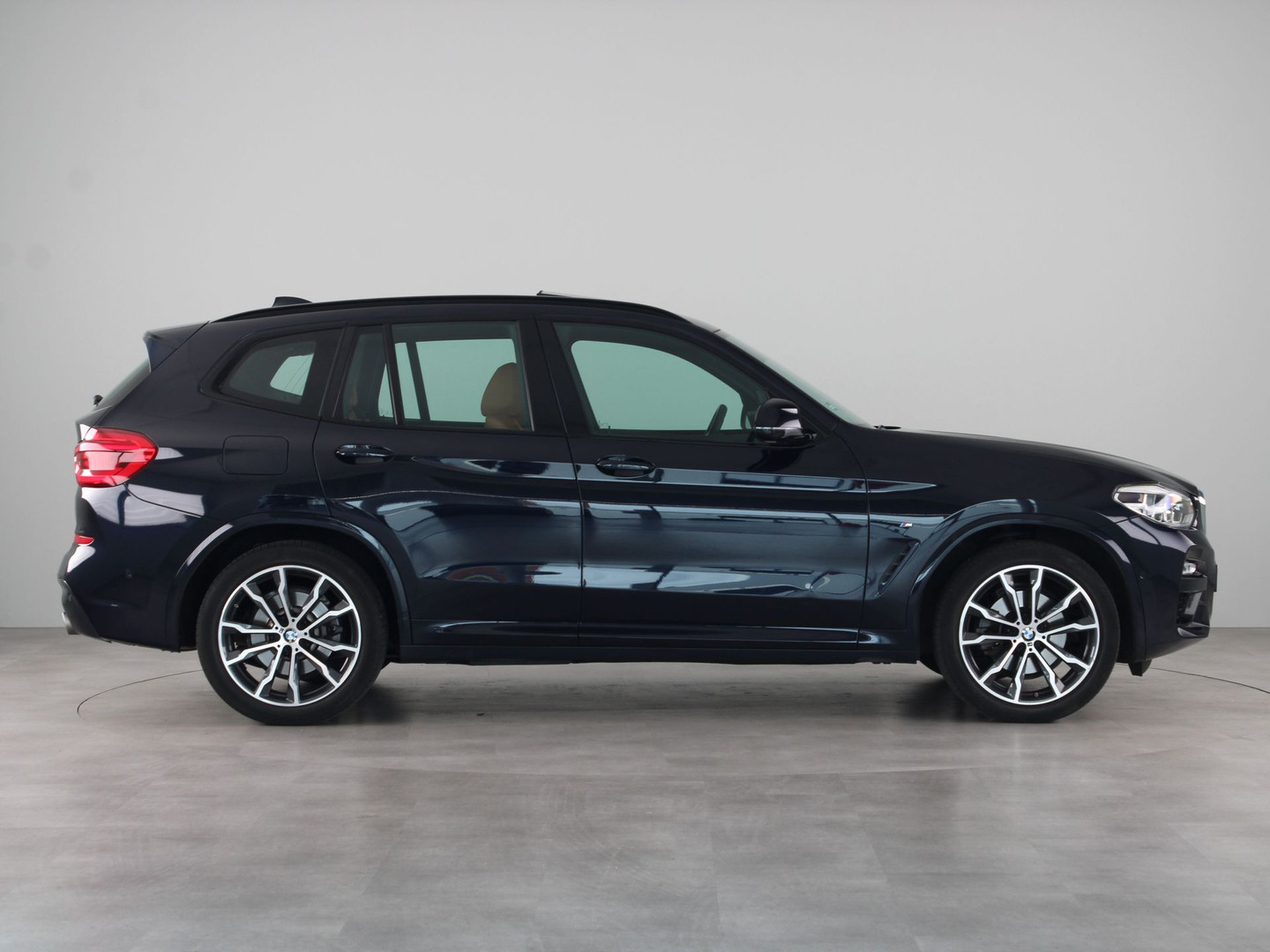 BMW BMW