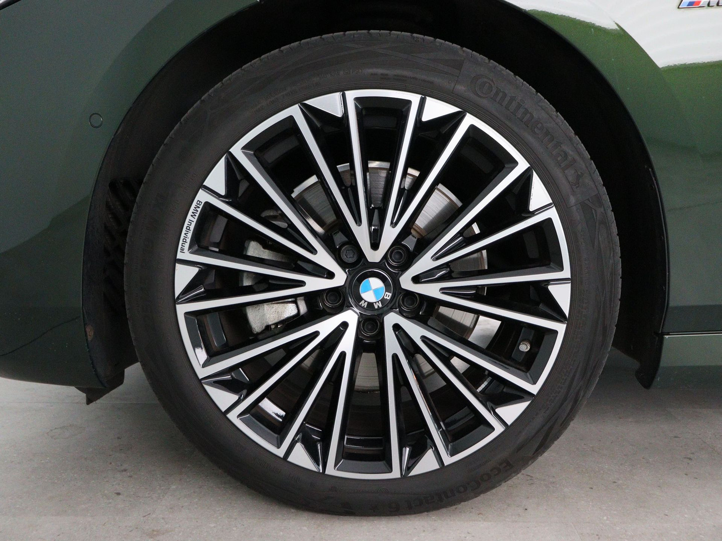 BMW BMW