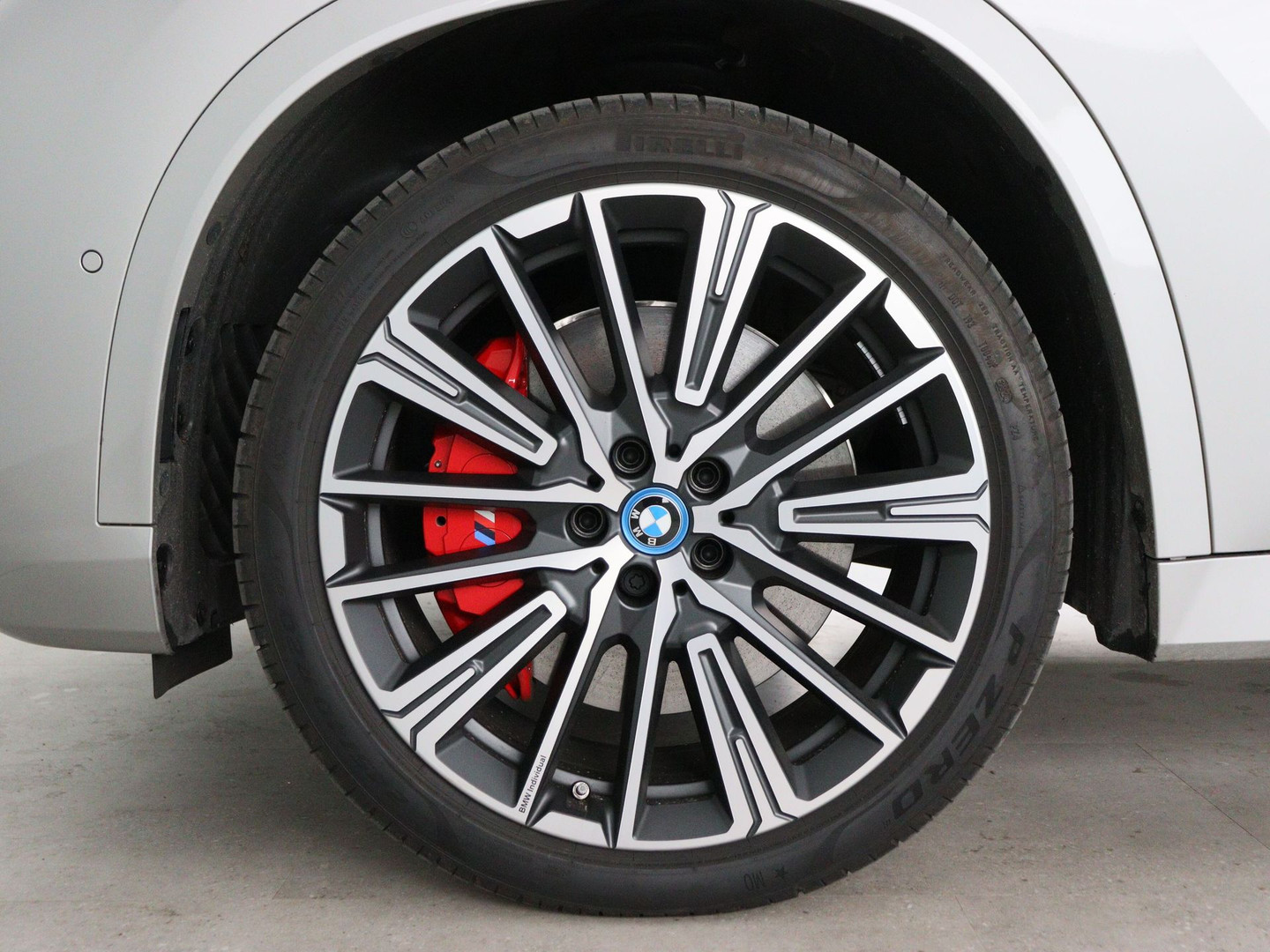 BMW BMW