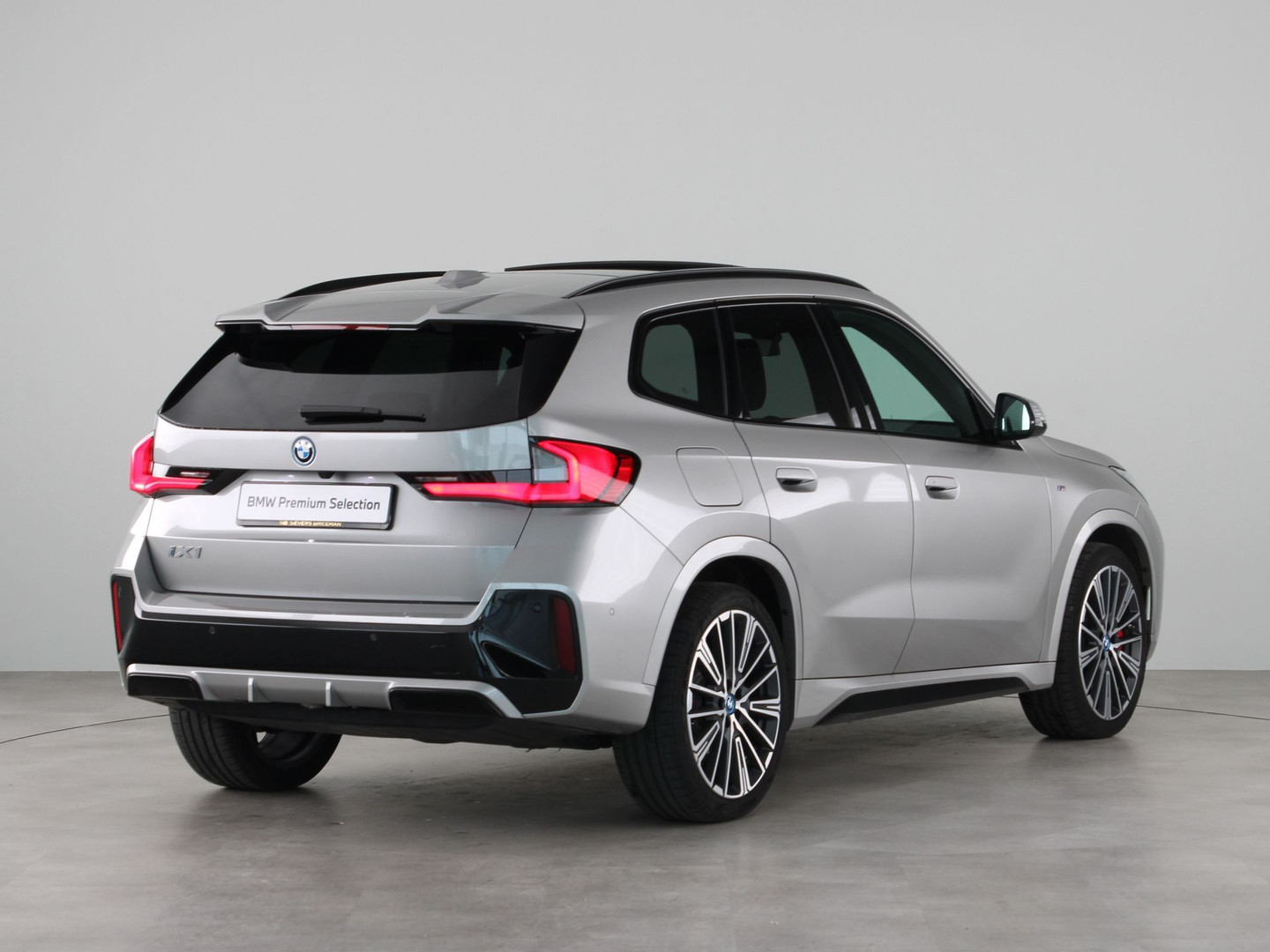 BMW BMW