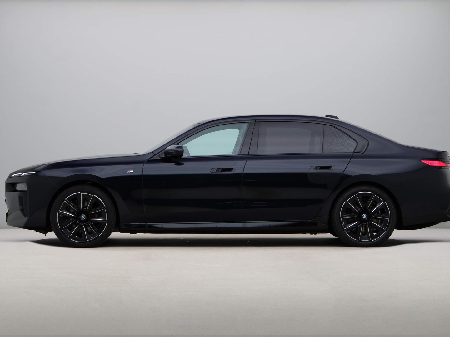 BMW BMW