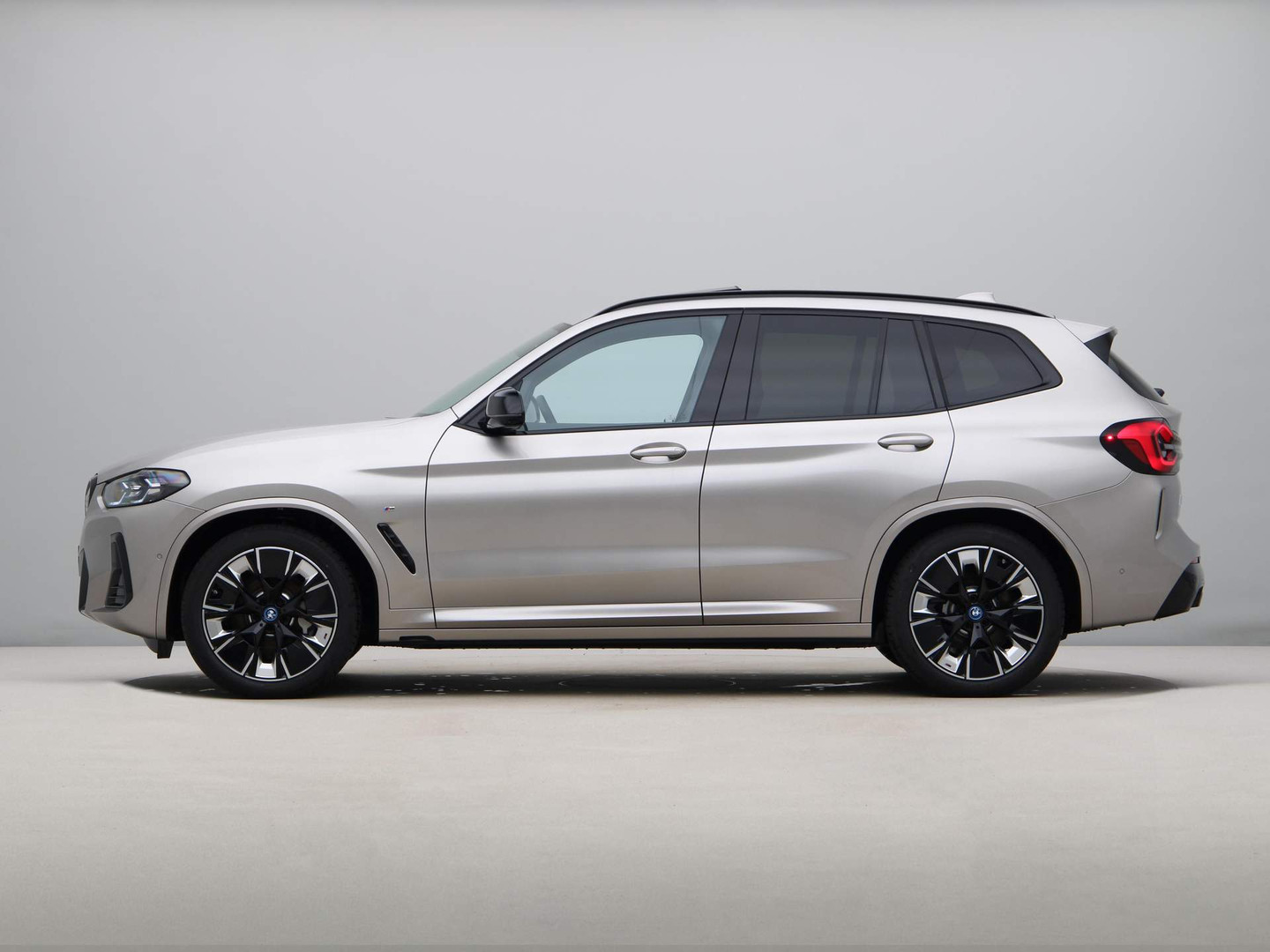 BMW BMW