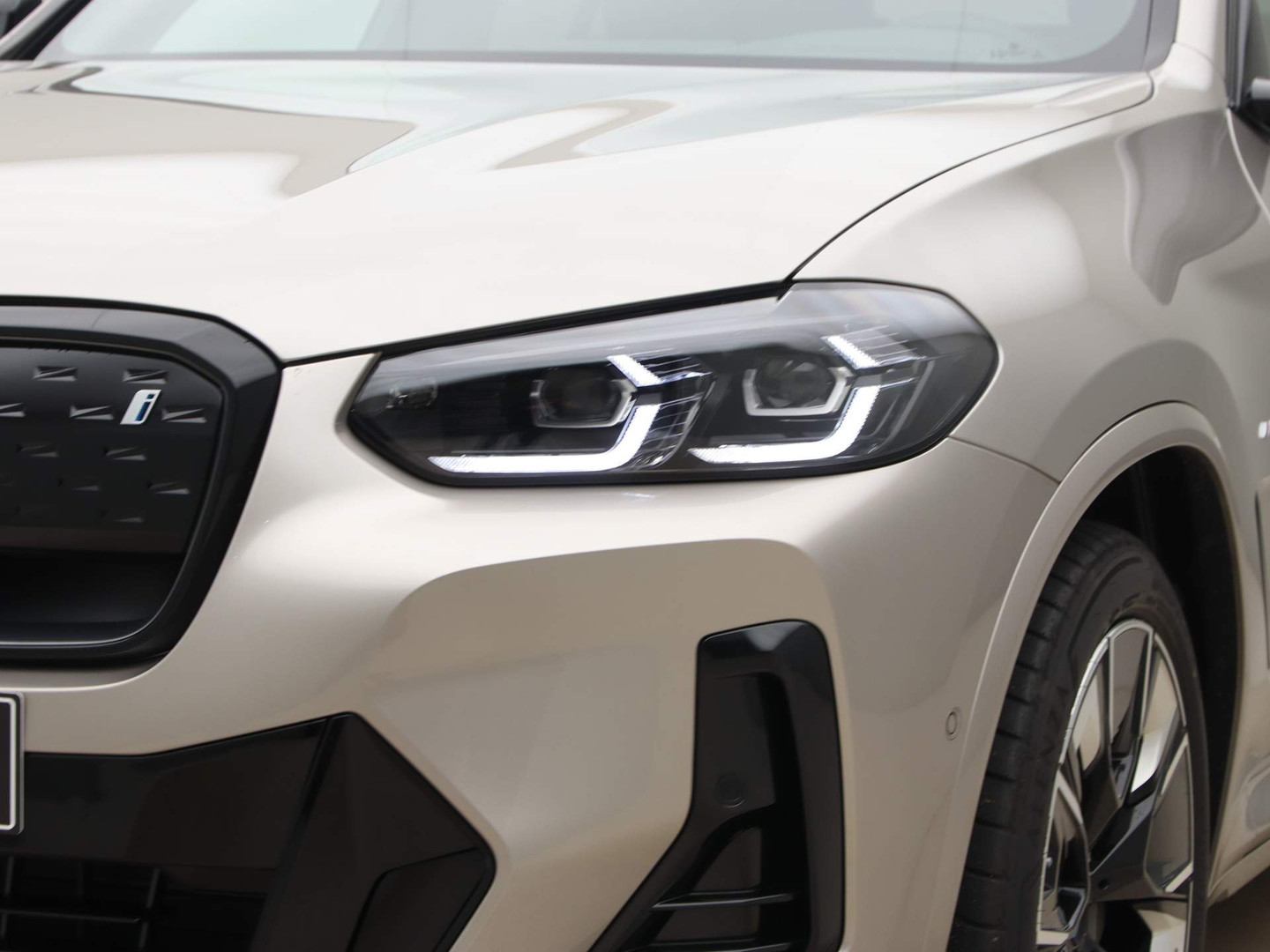 BMW BMW