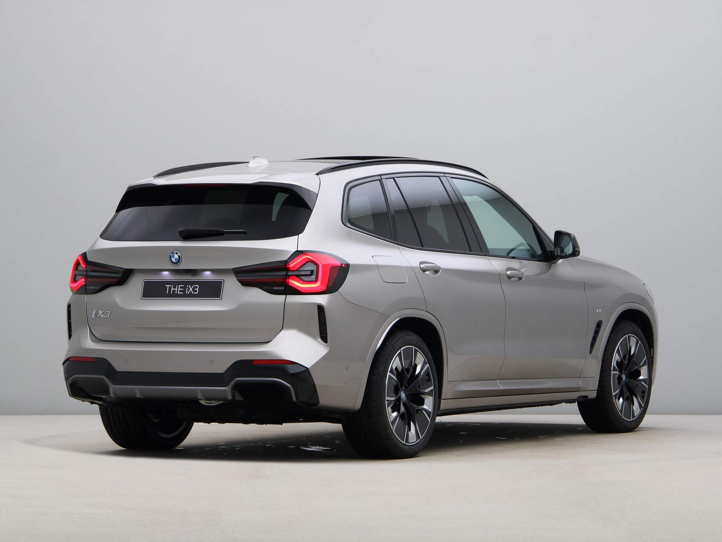 BMW BMW
