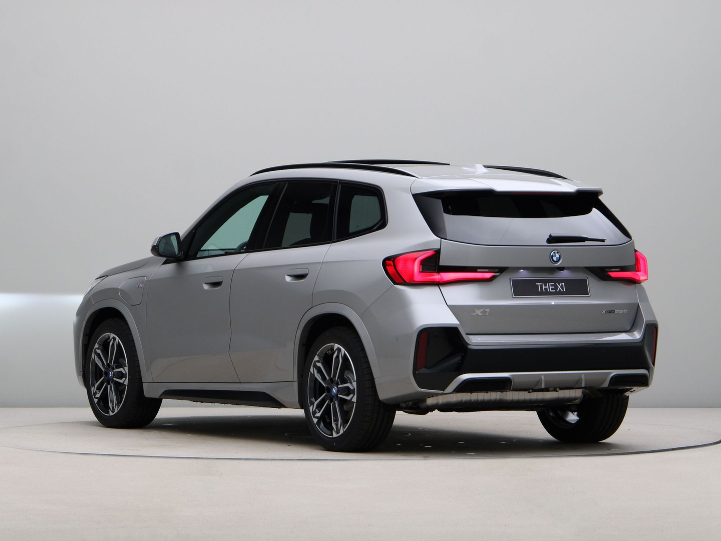 BMW BMW
