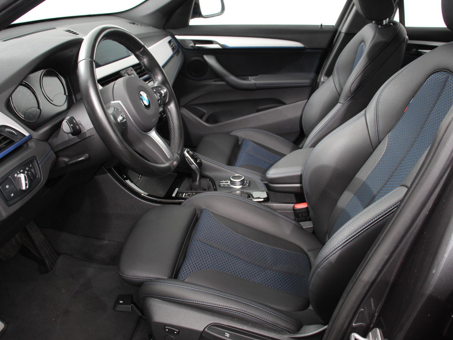 BMW BMW