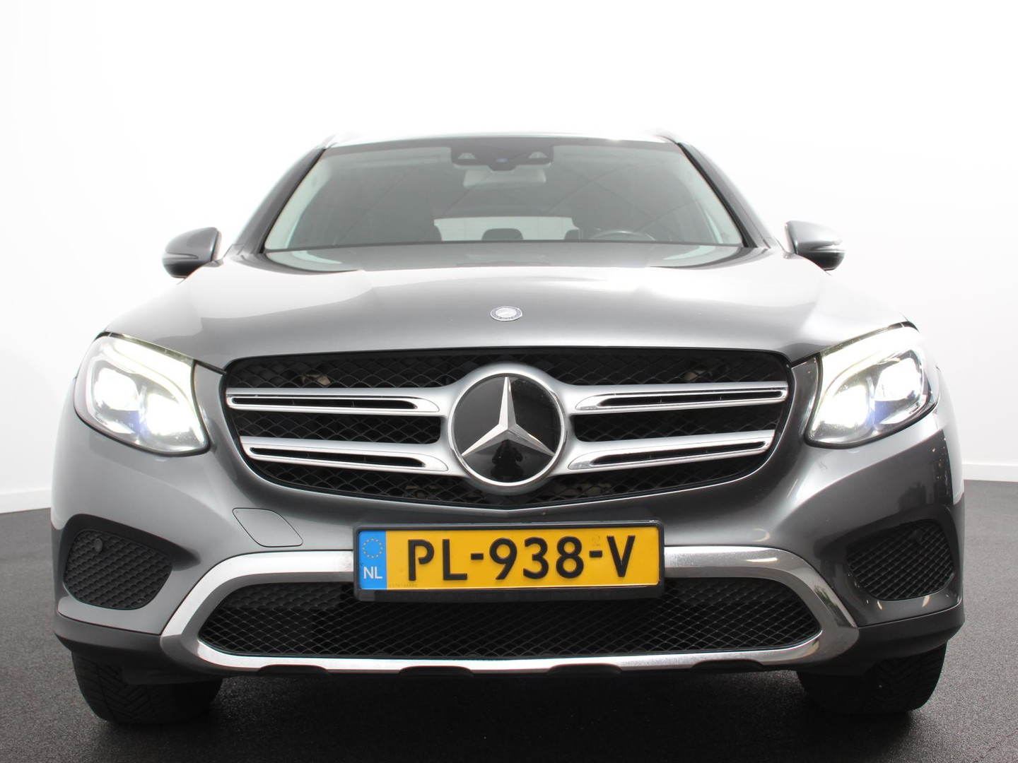 Mercedes-Benz Mercedes-Benz