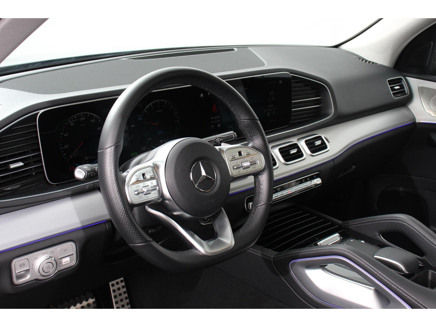 Mercedes-Benz Mercedes-Benz