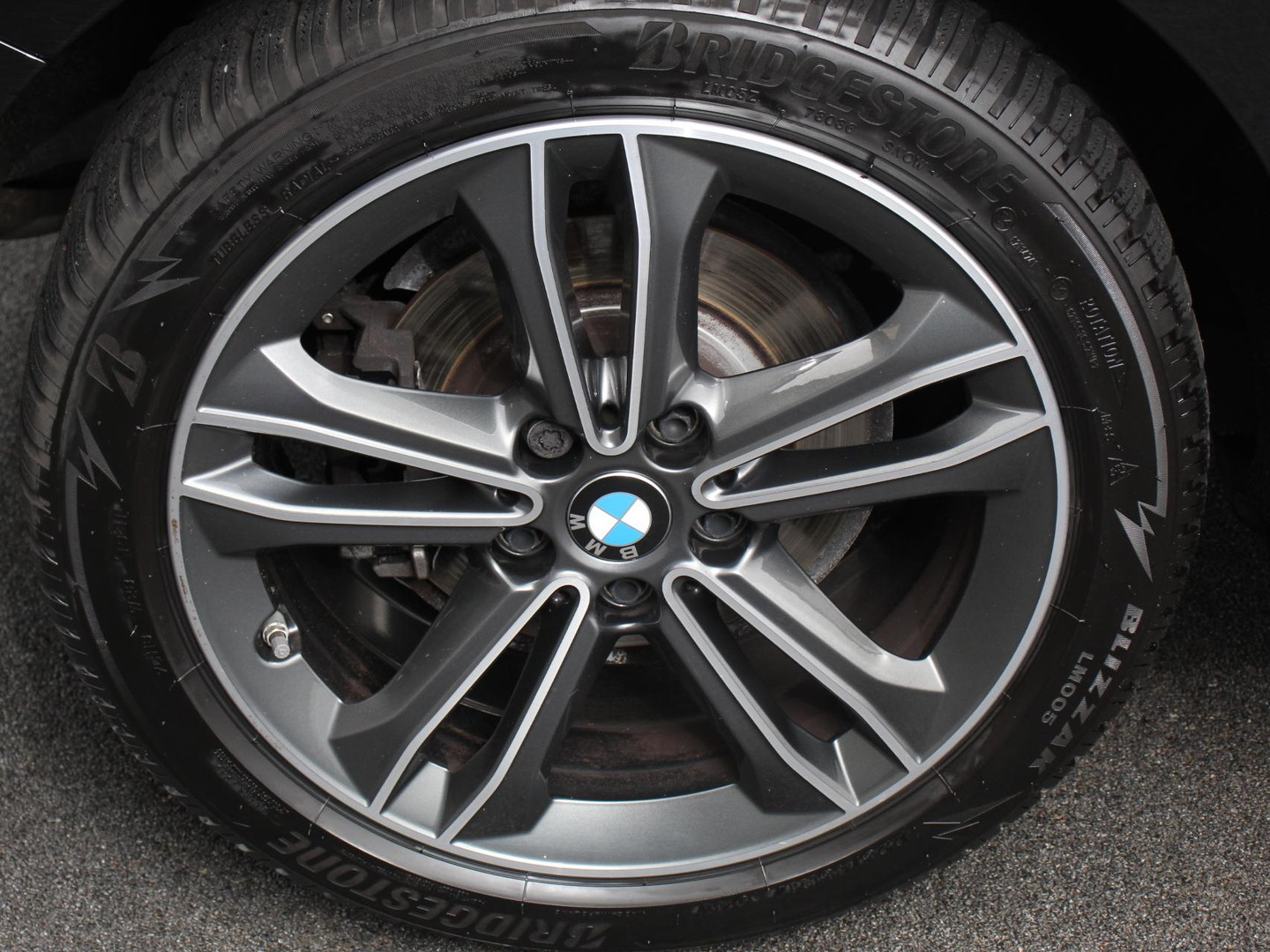 BMW BMW