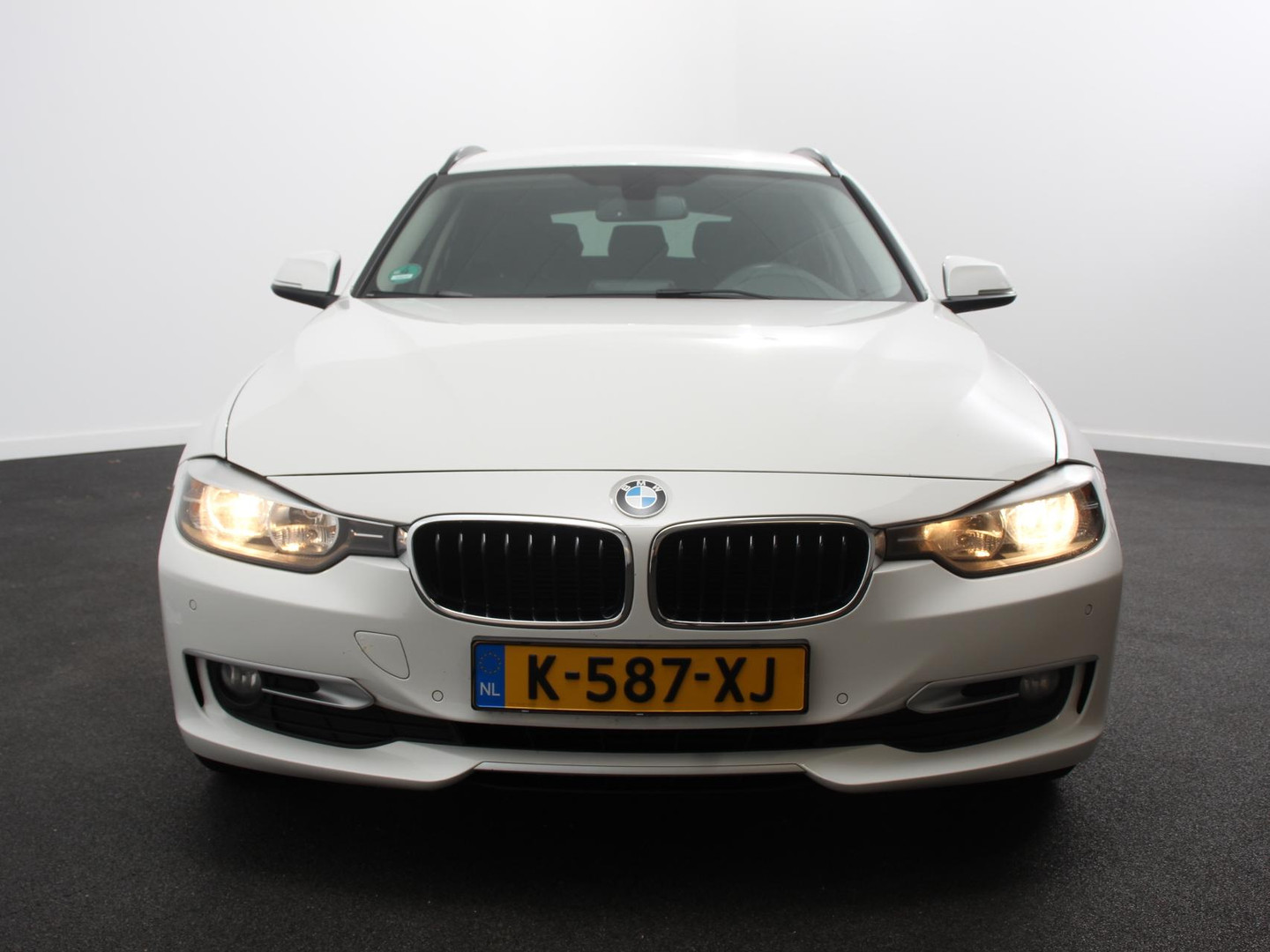 BMW BMW