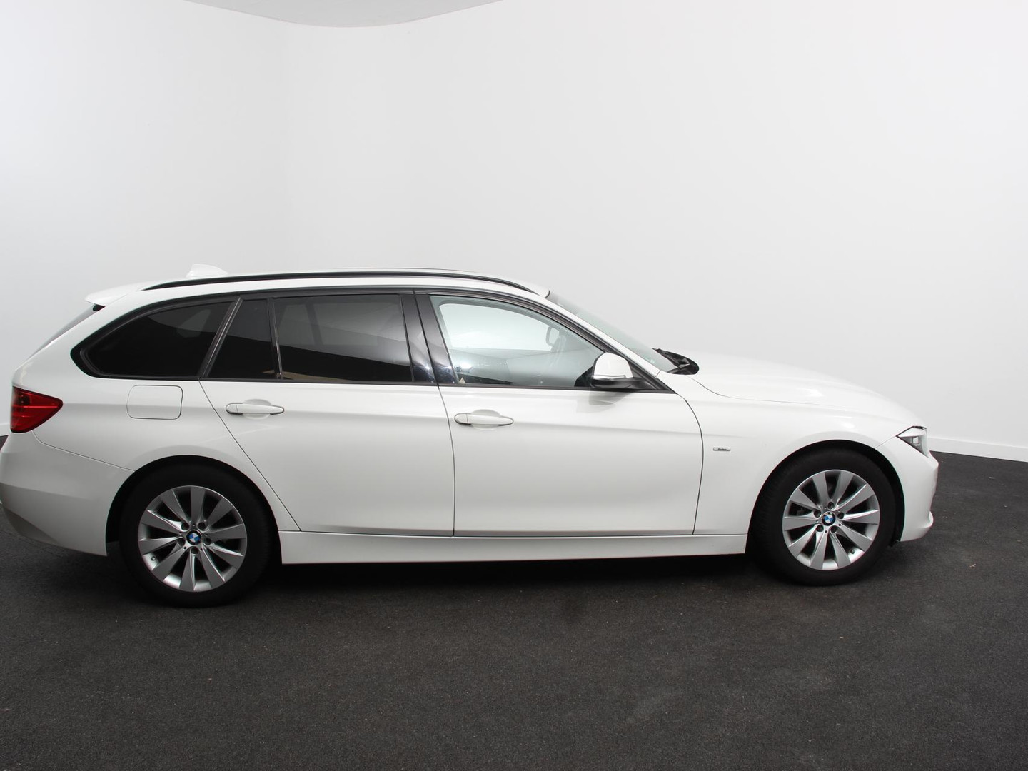 BMW BMW