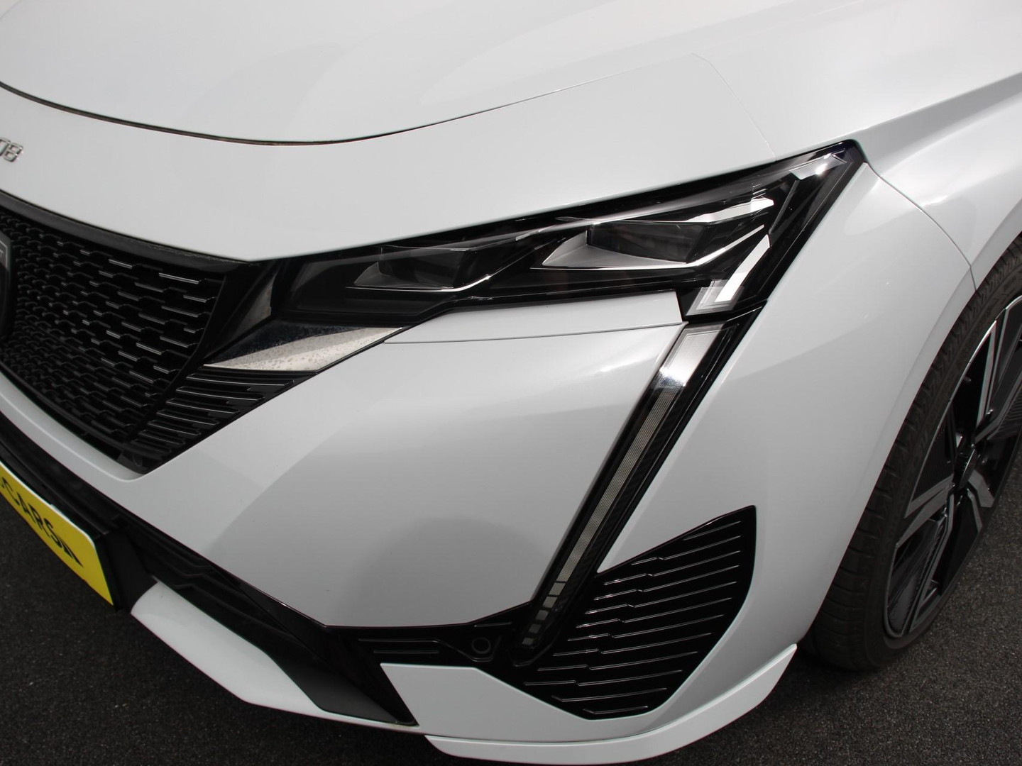 Peugeot Peugeot