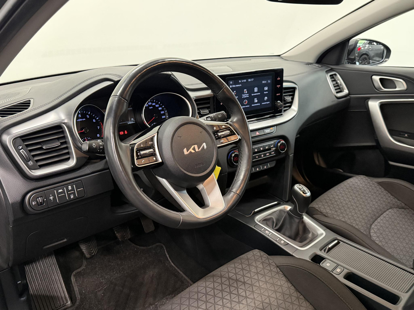 Kia Kia