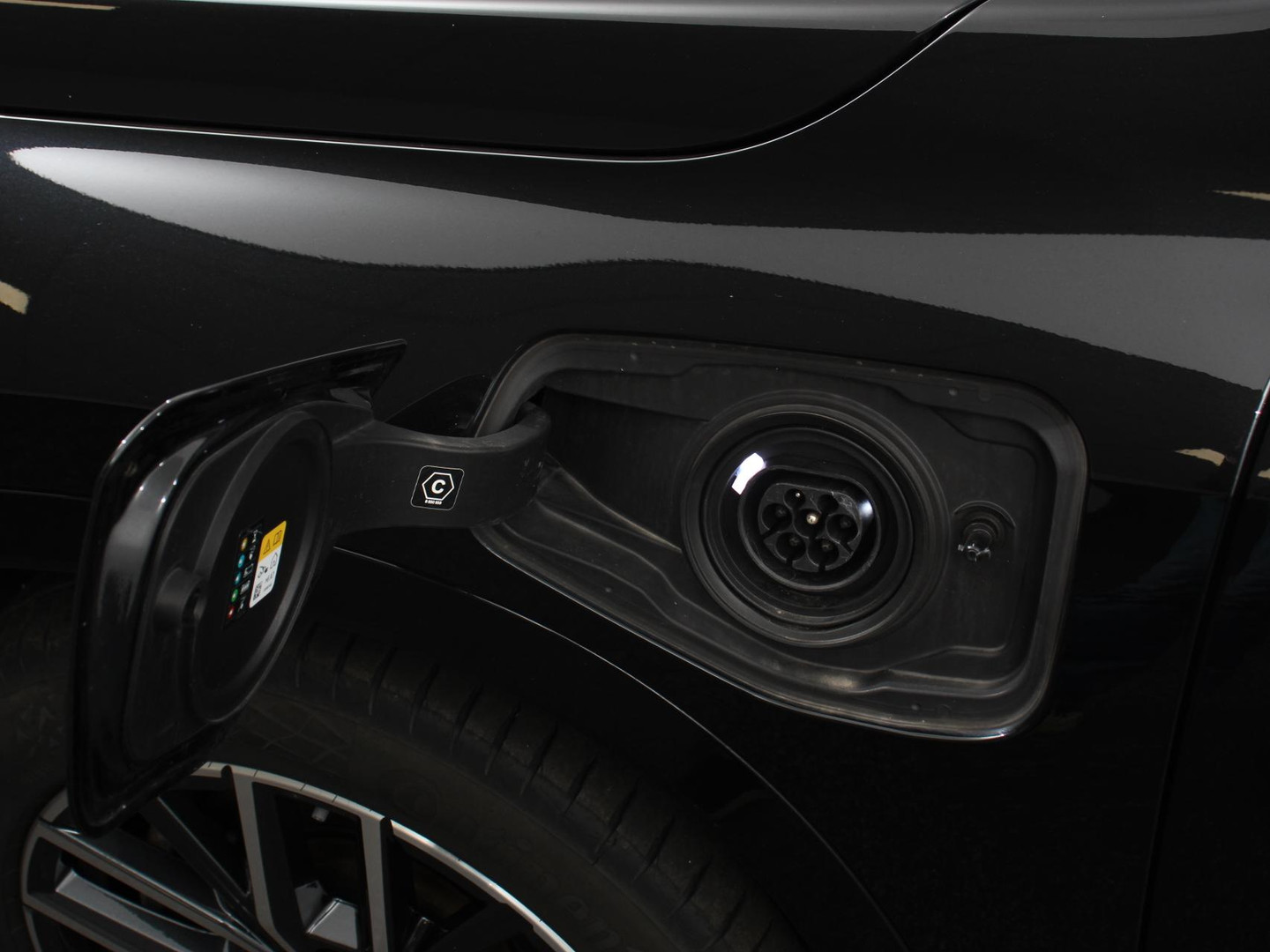 BMW BMW