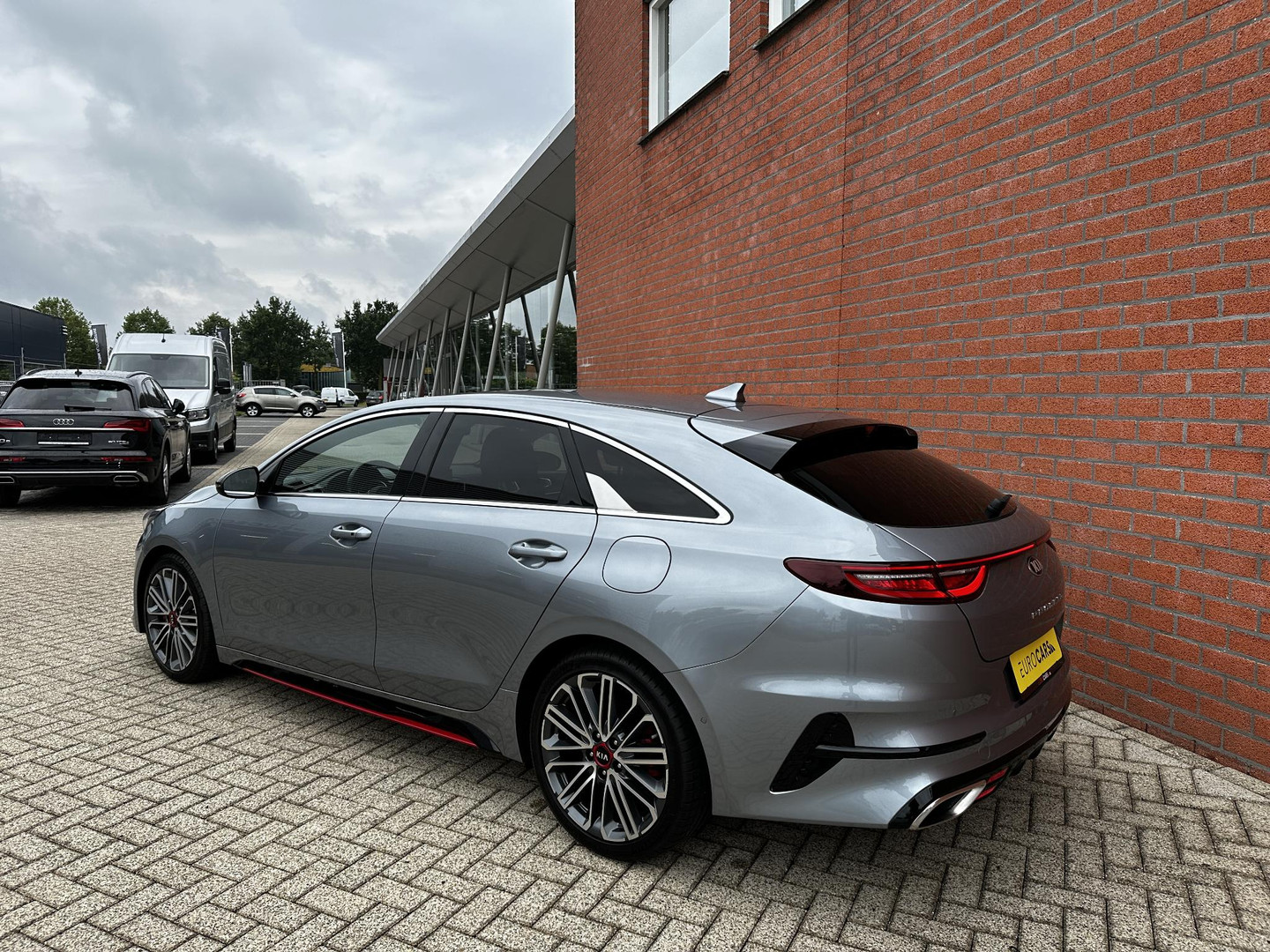 Kia