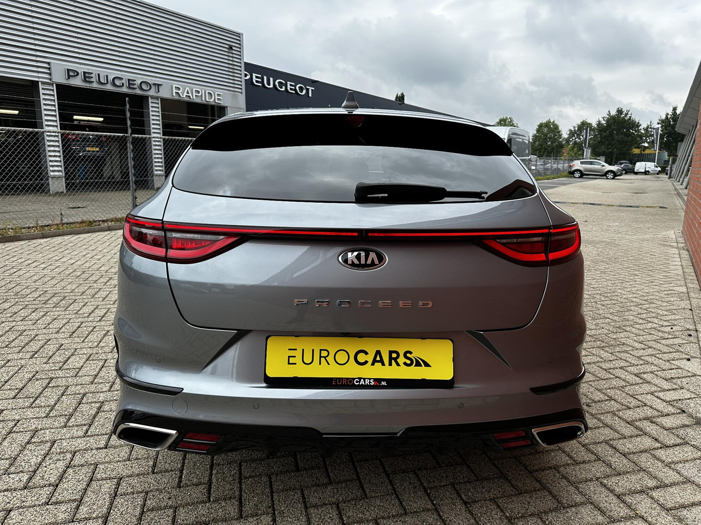 Kia