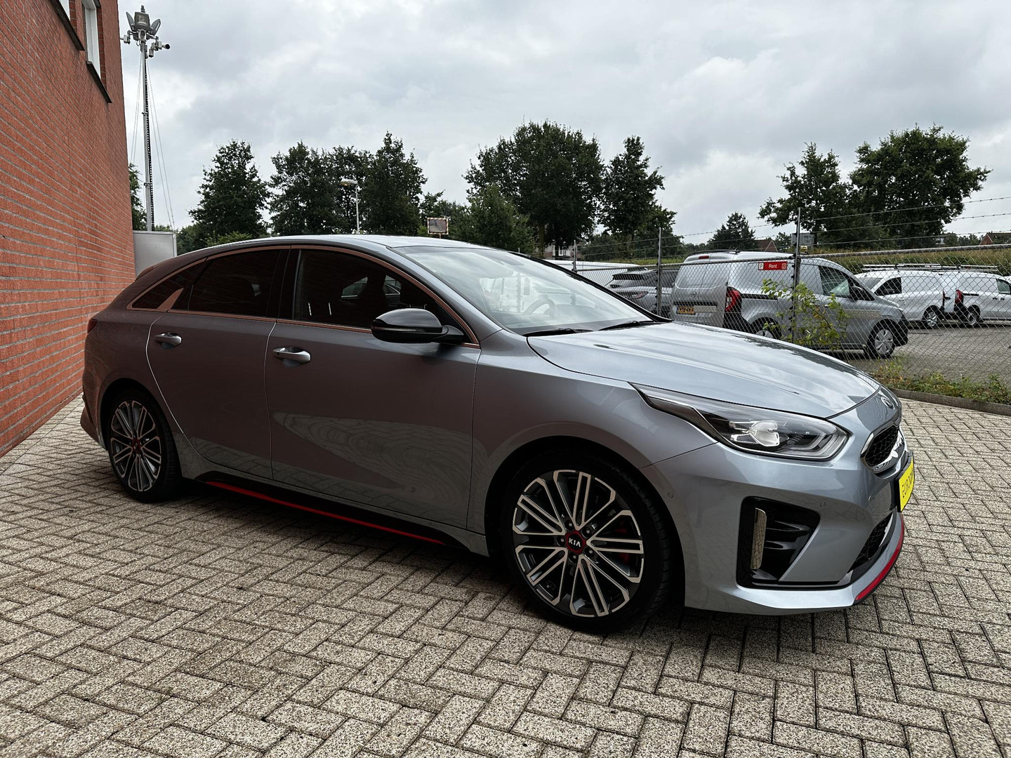 Kia