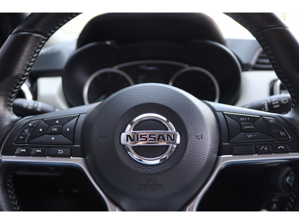 Nissan Nissan