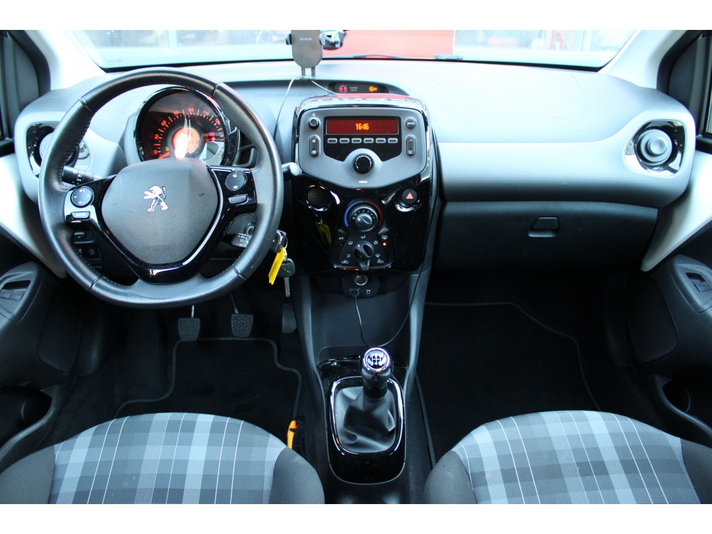 Peugeot Peugeot