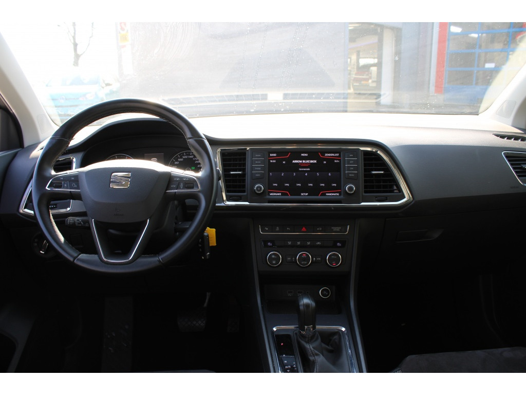 SEAT SEAT