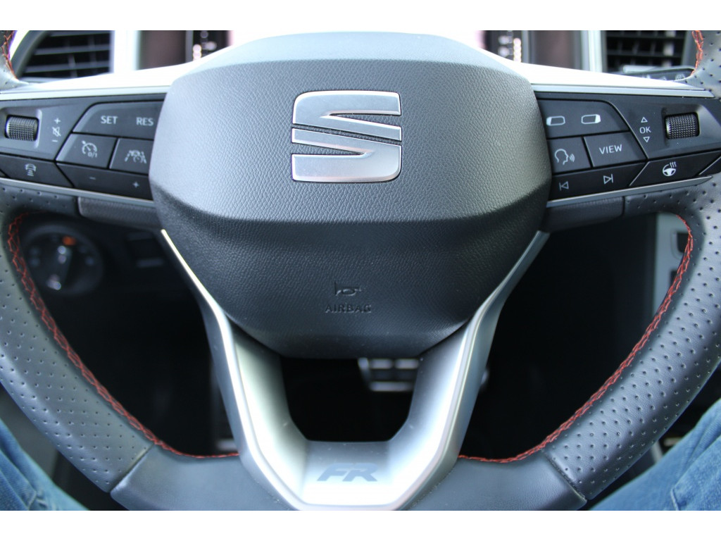 SEAT SEAT