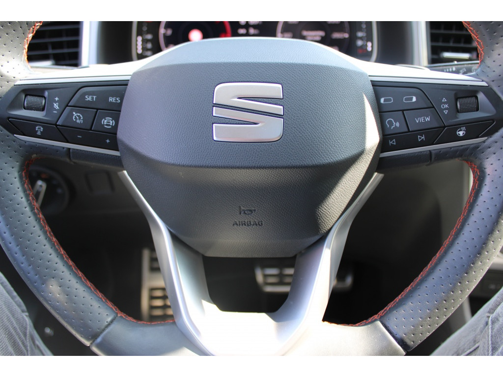 SEAT SEAT
