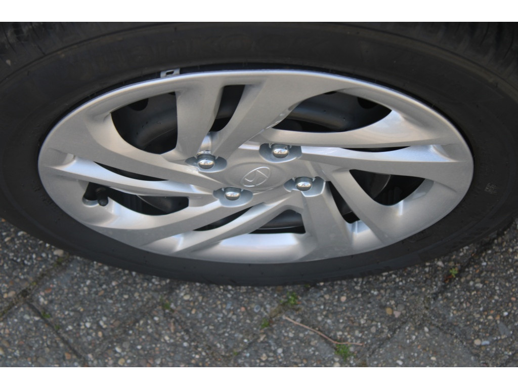 Hyundai Hyundai