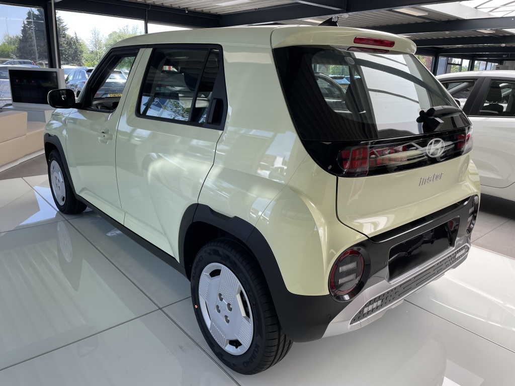 Hyundai Hyundai
