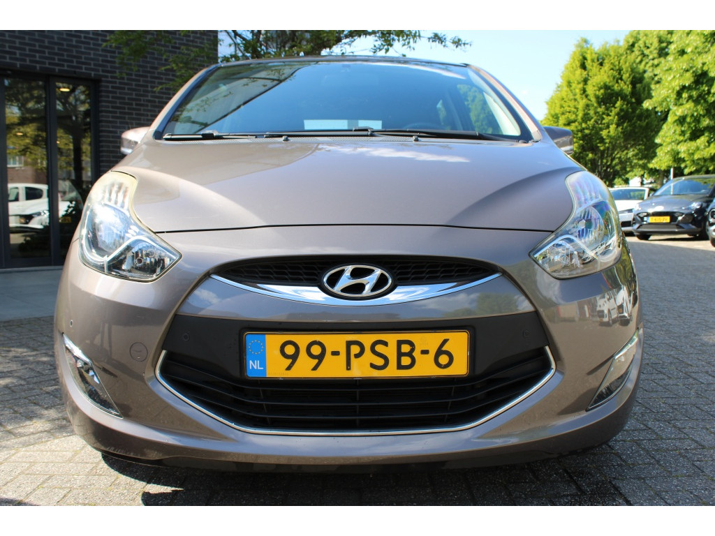 Hyundai Hyundai