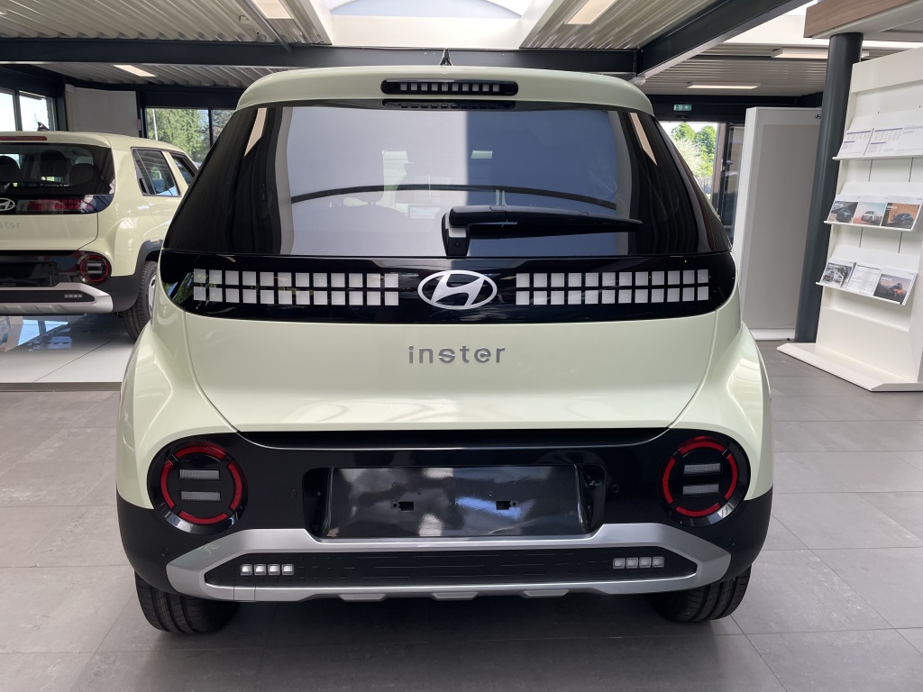 Hyundai Hyundai