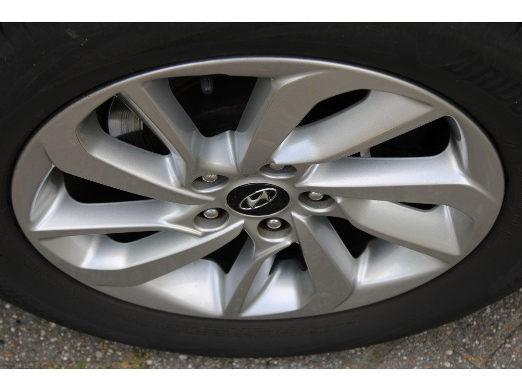 Hyundai Hyundai