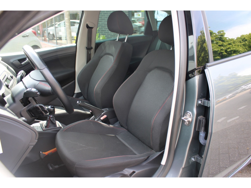 SEAT SEAT