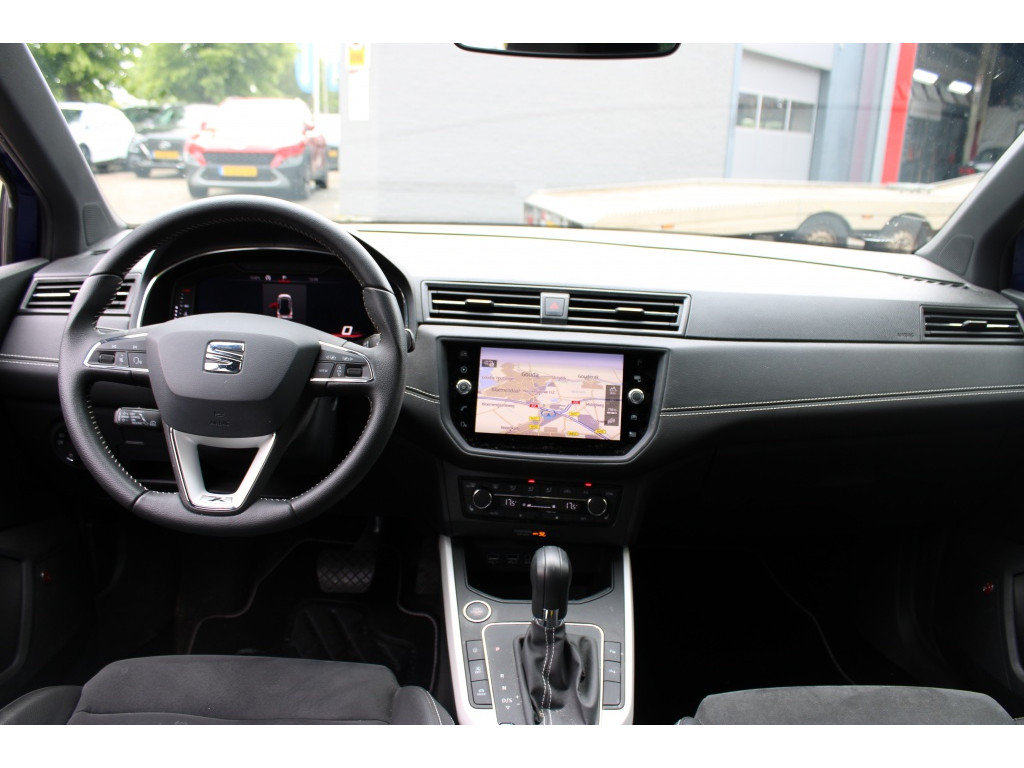 SEAT SEAT