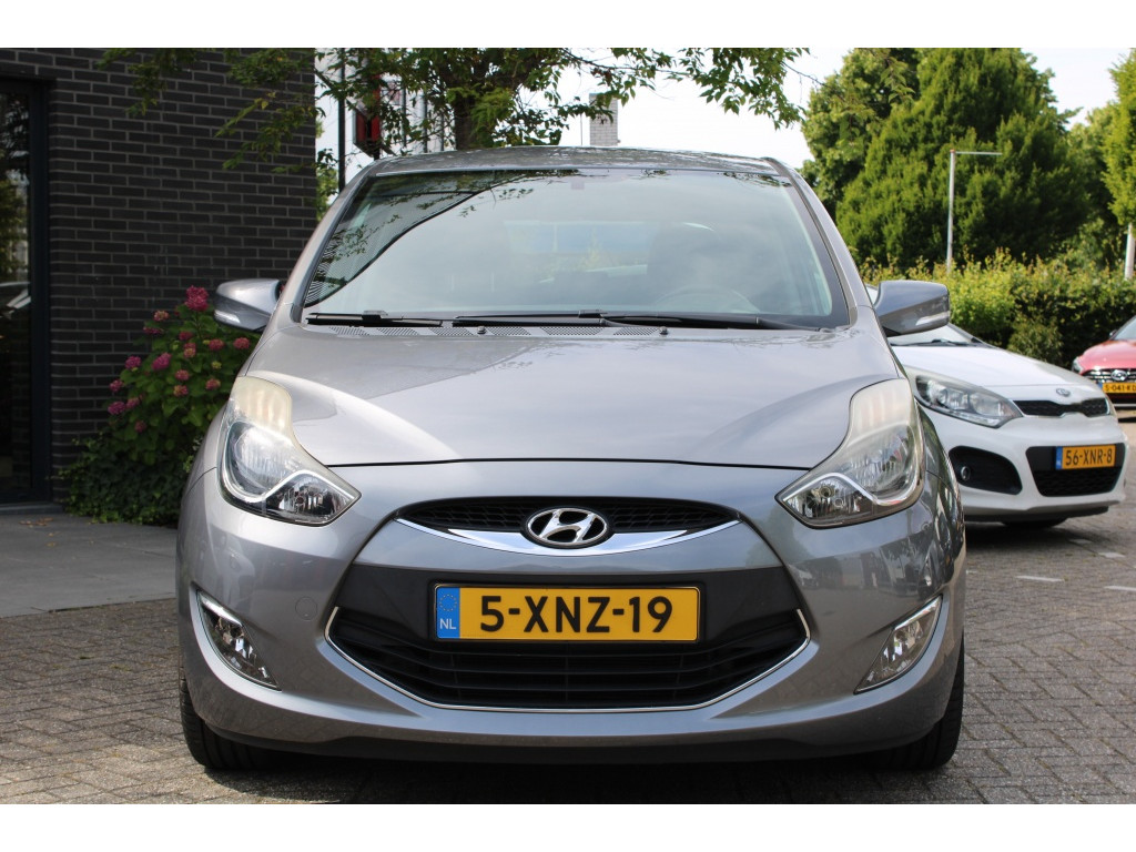 Hyundai Hyundai