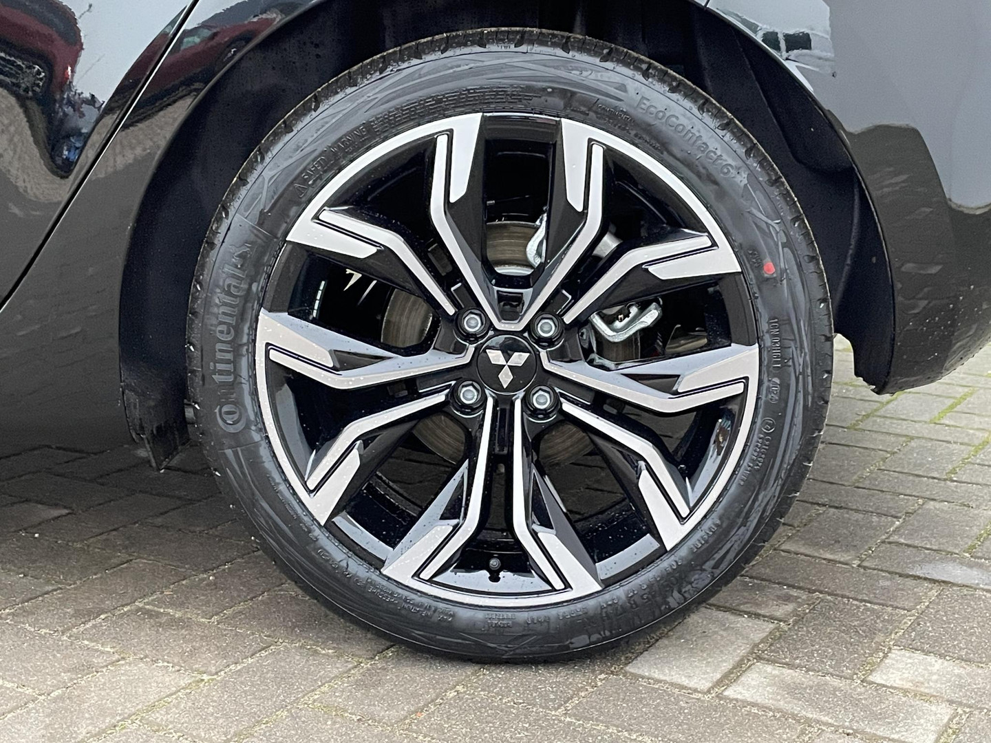 Mitsubishi Mitsubishi